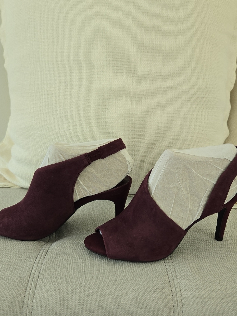 Bandolino Women's Peep-Toe Faux  Suede Slingback Heels in Deep Plum - NWOT